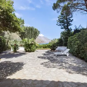 Scopello Flat With Panoramic Courtyard And Parking Scopello (Sicily)